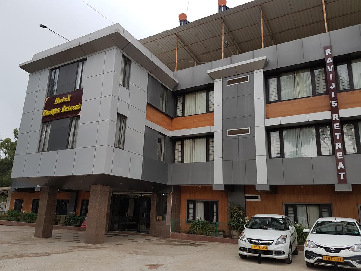 Hotel Raviji'S Retreat Abu Zewnętrze zdjęcie